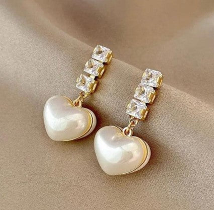 ER000019 - Korean Earring - Heart Shape Pearl