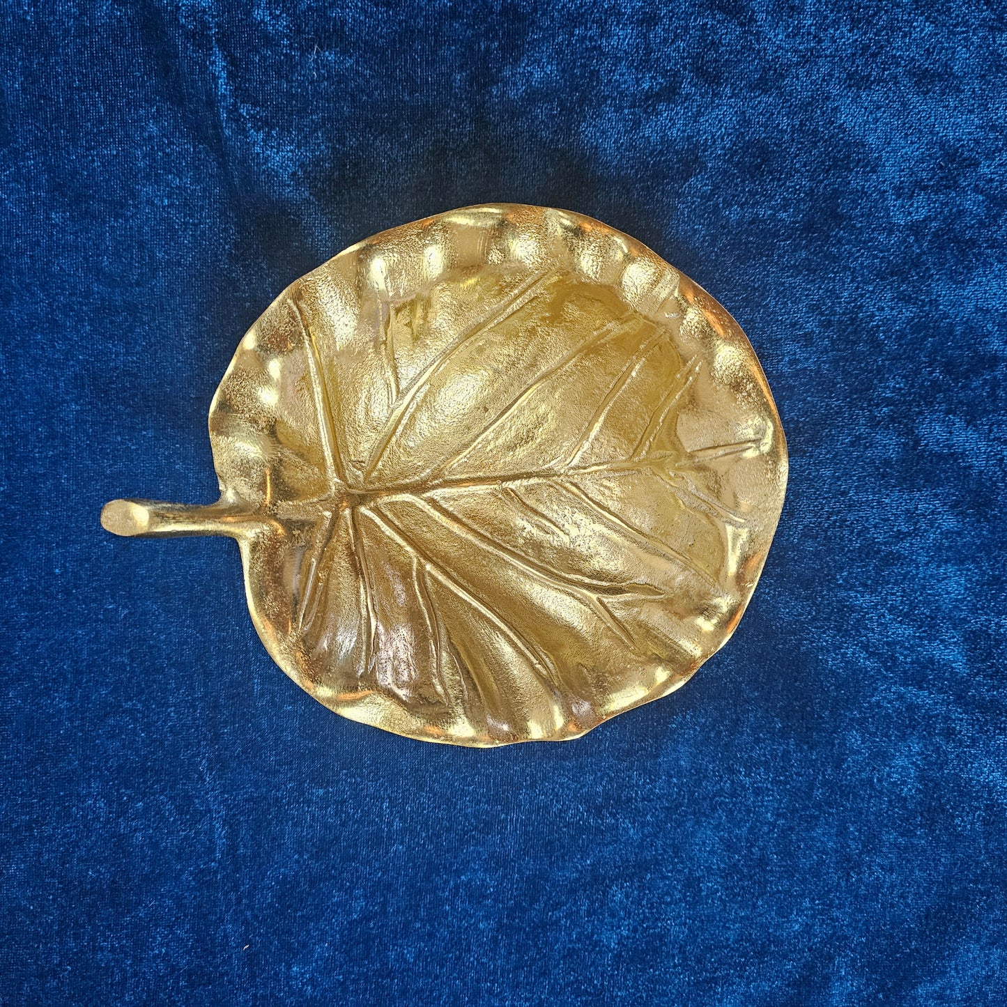 HD000052 - Small Leaf Tray