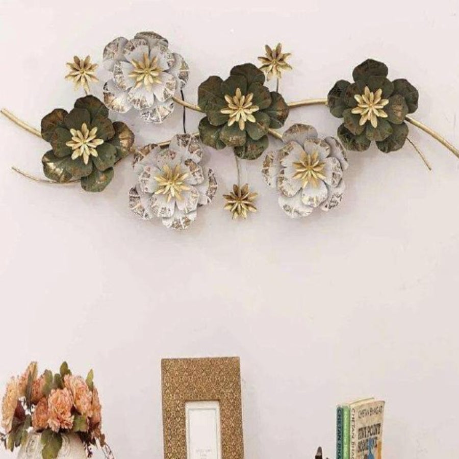 WD000052 – Petal Muse