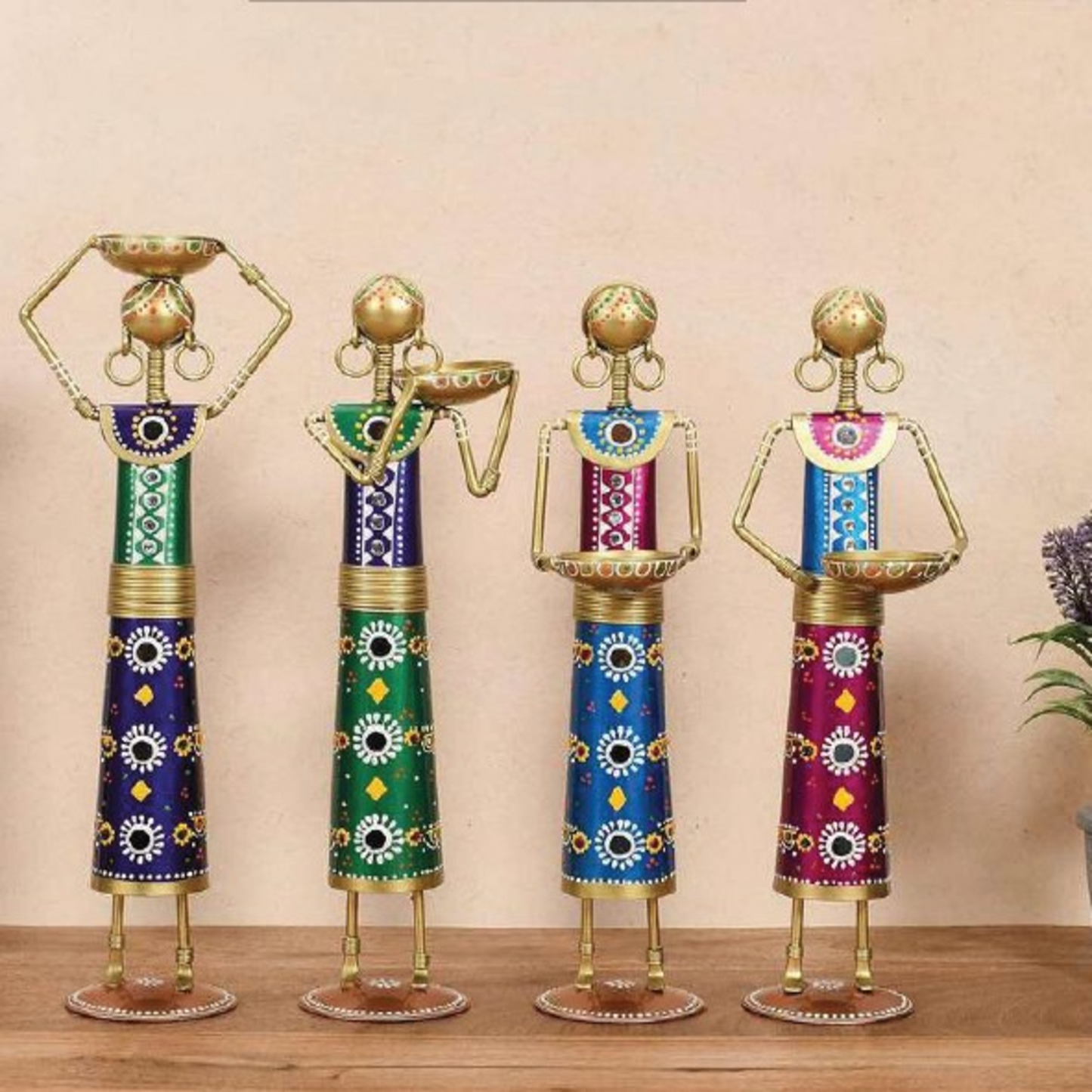 HD000058 - Multicolor Doll Set