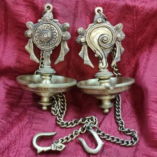 BRASS000001 - Swinging Lamp (Thoogu Deepa) - Brass