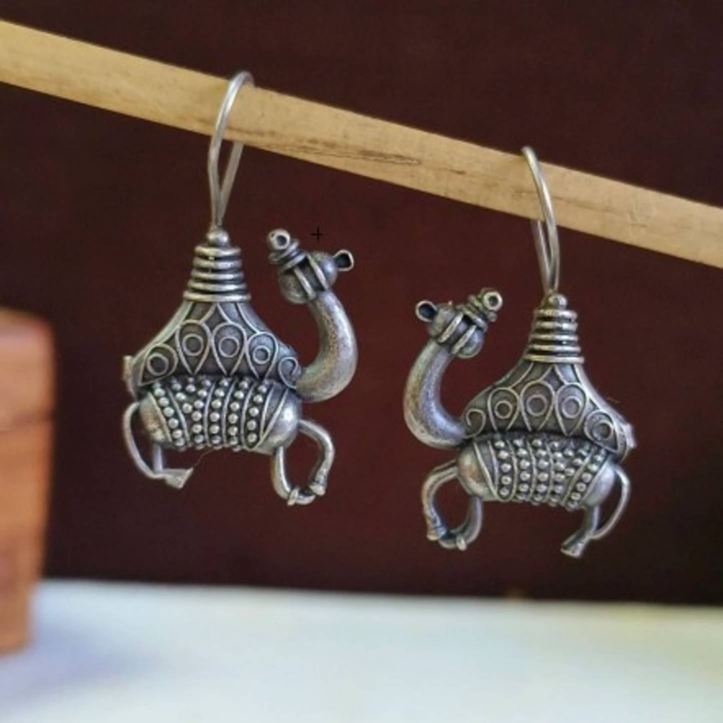 ER000047 - Camel Design Oxidized Brass Hook Earrings