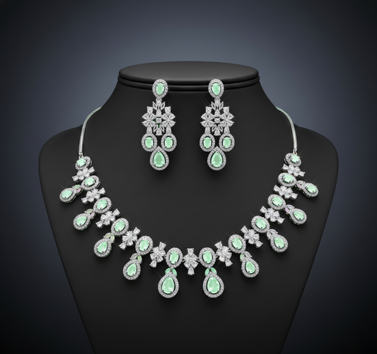 NL000057 - Emerald Celeste Radiance Necklace Set
