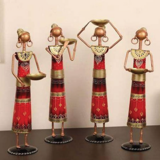 HD000057 - Red Dolls