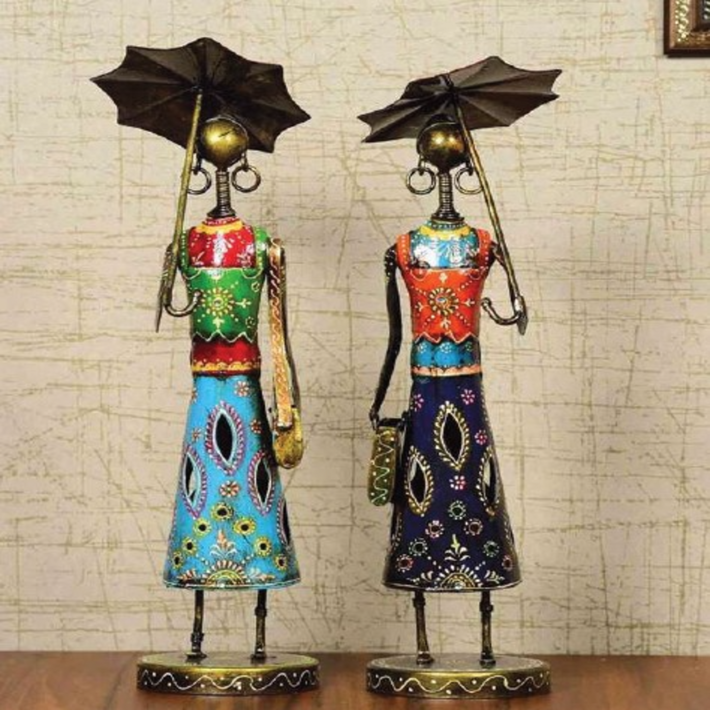 HD000066 - Umbrella Ladies (Set of 2)