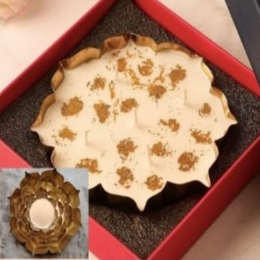 HD000078 - Lotus Urli with Candle