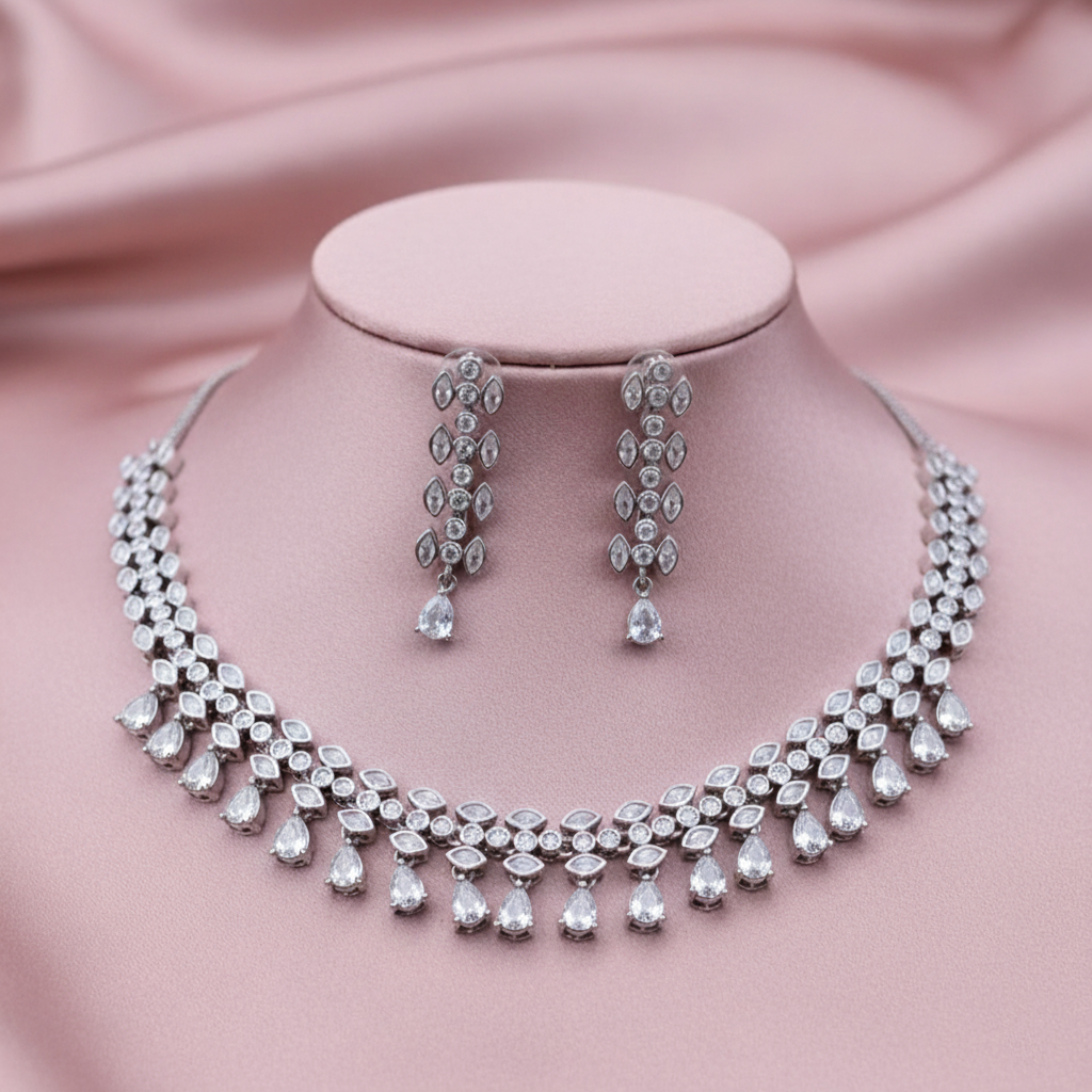 NL000053 - Teardrop Elegance Necklace Set